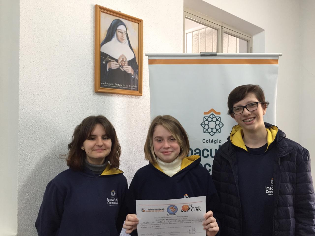 Alunos premiados na Mostraclak