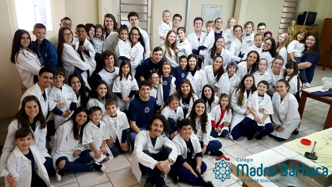 Laços Afetivos no Laboratório de Ciências