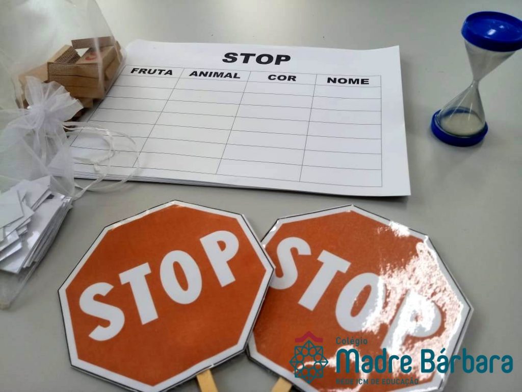 Jogo do Stop ( Conhecido Como Adedanha)