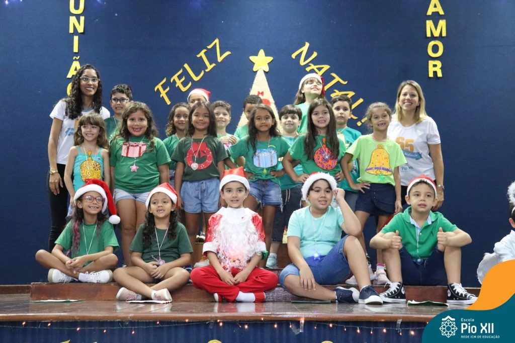 Apresentação de Natal das Turmas 14 e 24 – Escola Pio XII | Rede ICM de educação Apresentação de Natal das Turmas 14 e 24 – Escola Pio XII | Rede ICM de educação