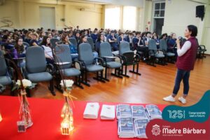 Programa de orientação Profissional Colegio Madre Bárbara 2022 (8)